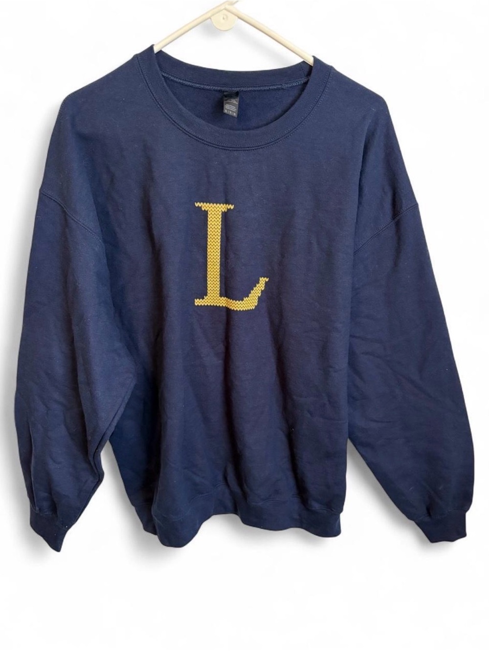 Gildan Navy Blue Block Letter L Initial Graphic Crewneck Sweatshirt XL